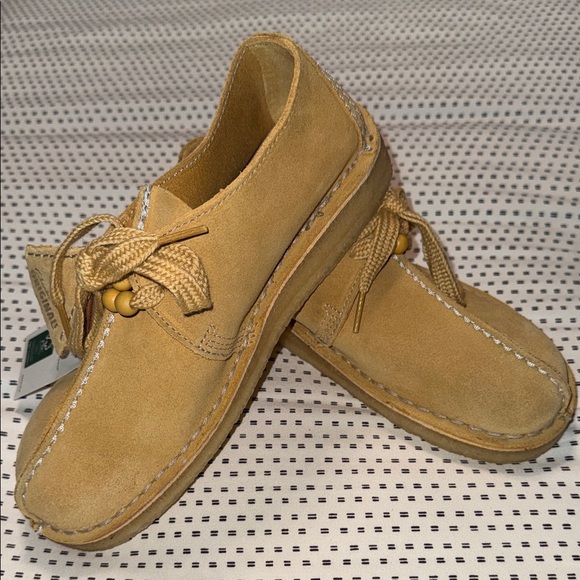 Men's Suede Clarks - Picture 5 of 6